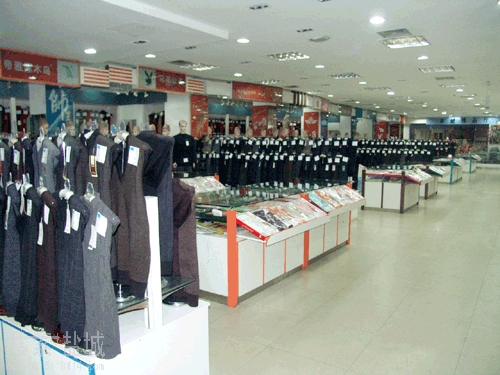 射阳南峰服饰广场