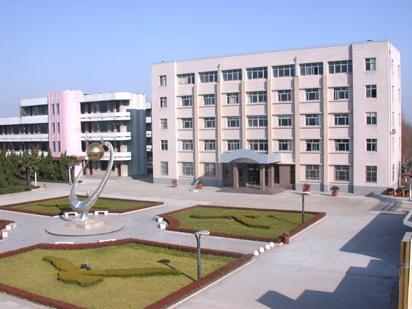 射阳县陈洋实验初级中学