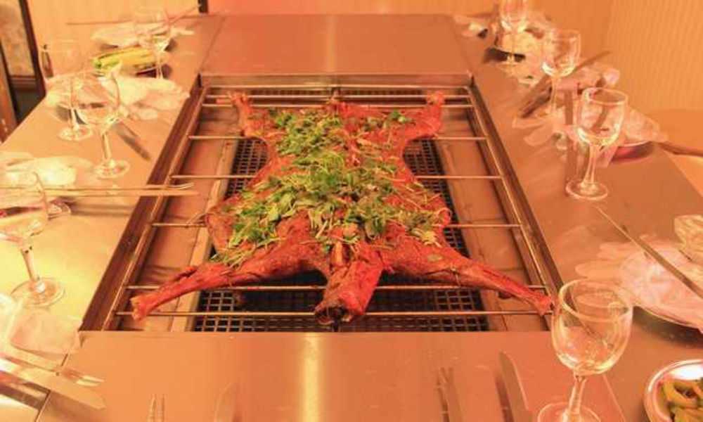 溧阳市红太狼烤全羊酒店