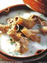 金陵阿二骨煲迈皋桥店