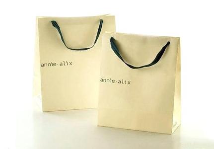 江阴八彩包装材料有限公司