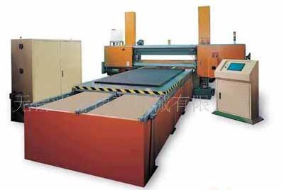 无锡添誉橡塑机械有限公司