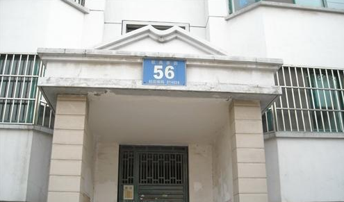 无锡市广仑塑机有限公司